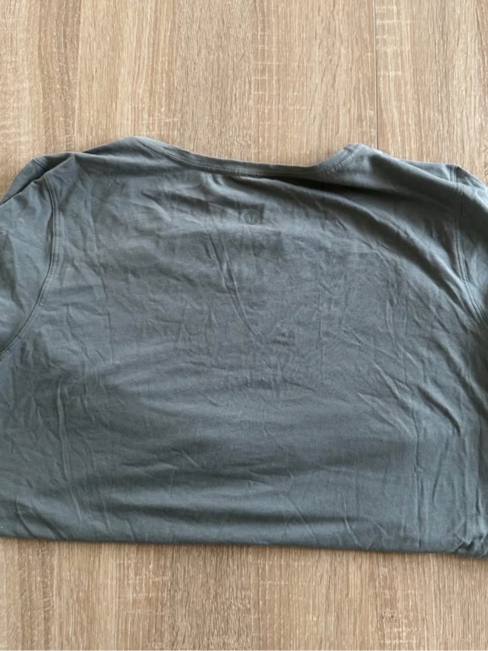lululemon athletica Short Sleeve Tee in Slate Gray